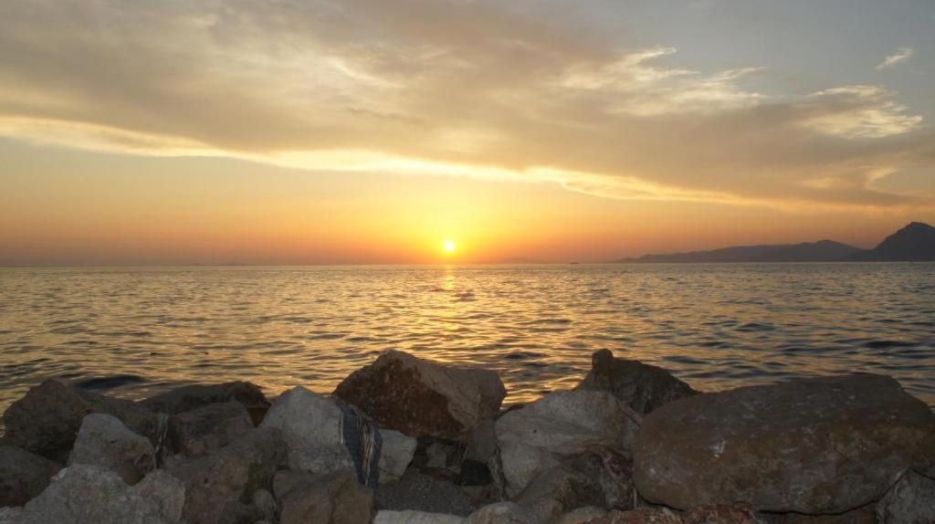 Apartament Patras White Castle Zewnętrze zdjęcie