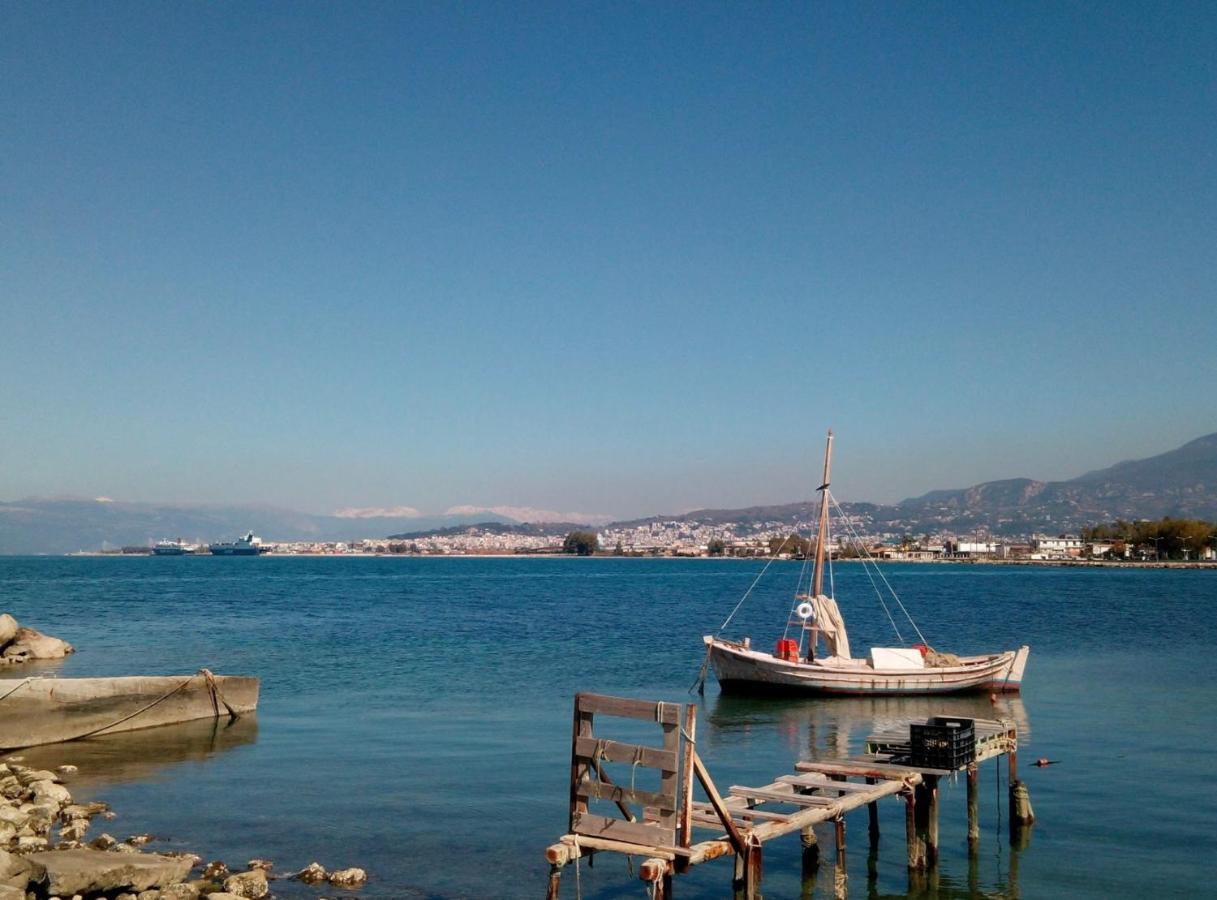 Apartament Patras White Castle Zewnętrze zdjęcie
