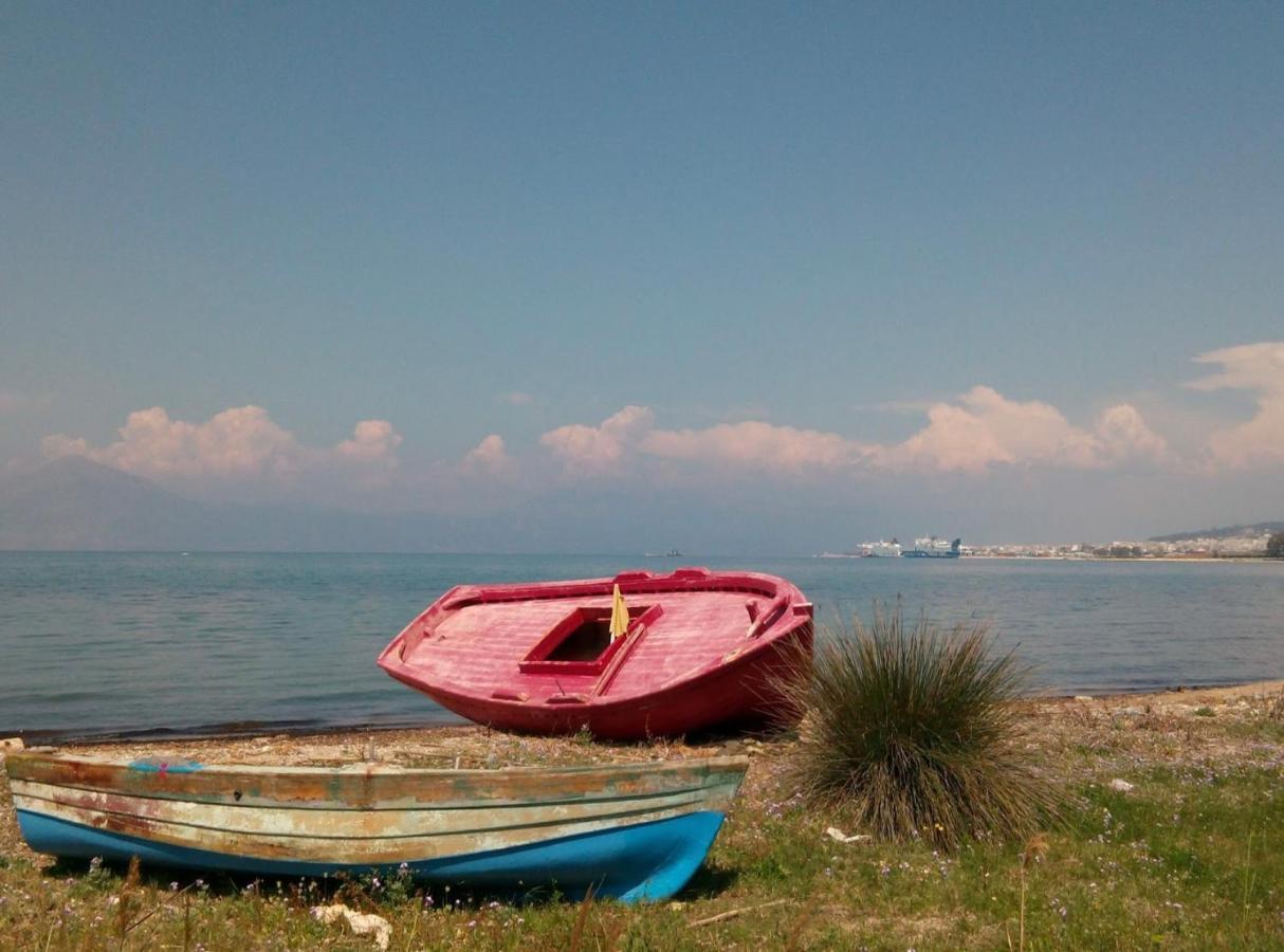 Apartament Patras White Castle Zewnętrze zdjęcie