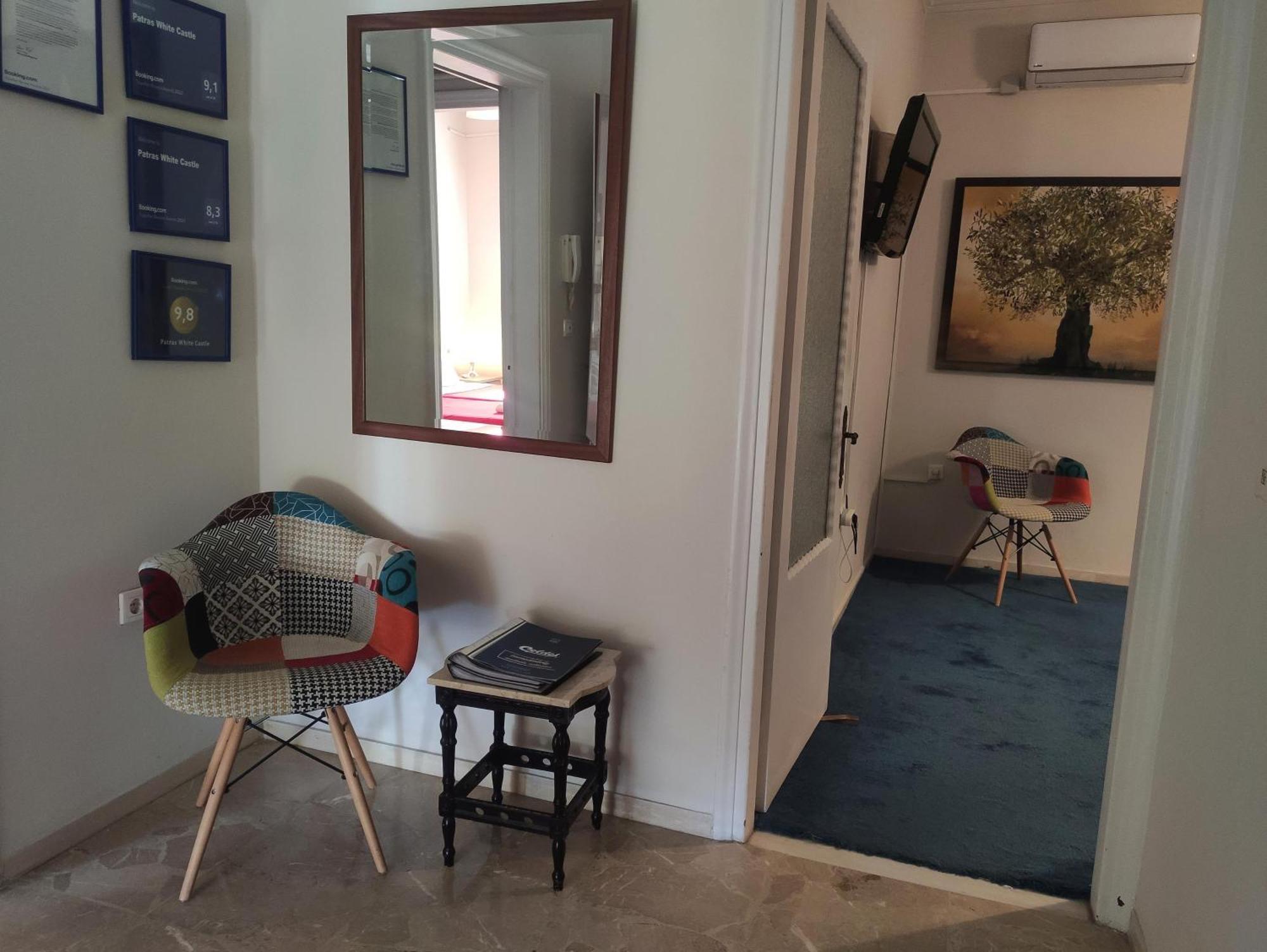 Apartament Patras White Castle Zewnętrze zdjęcie