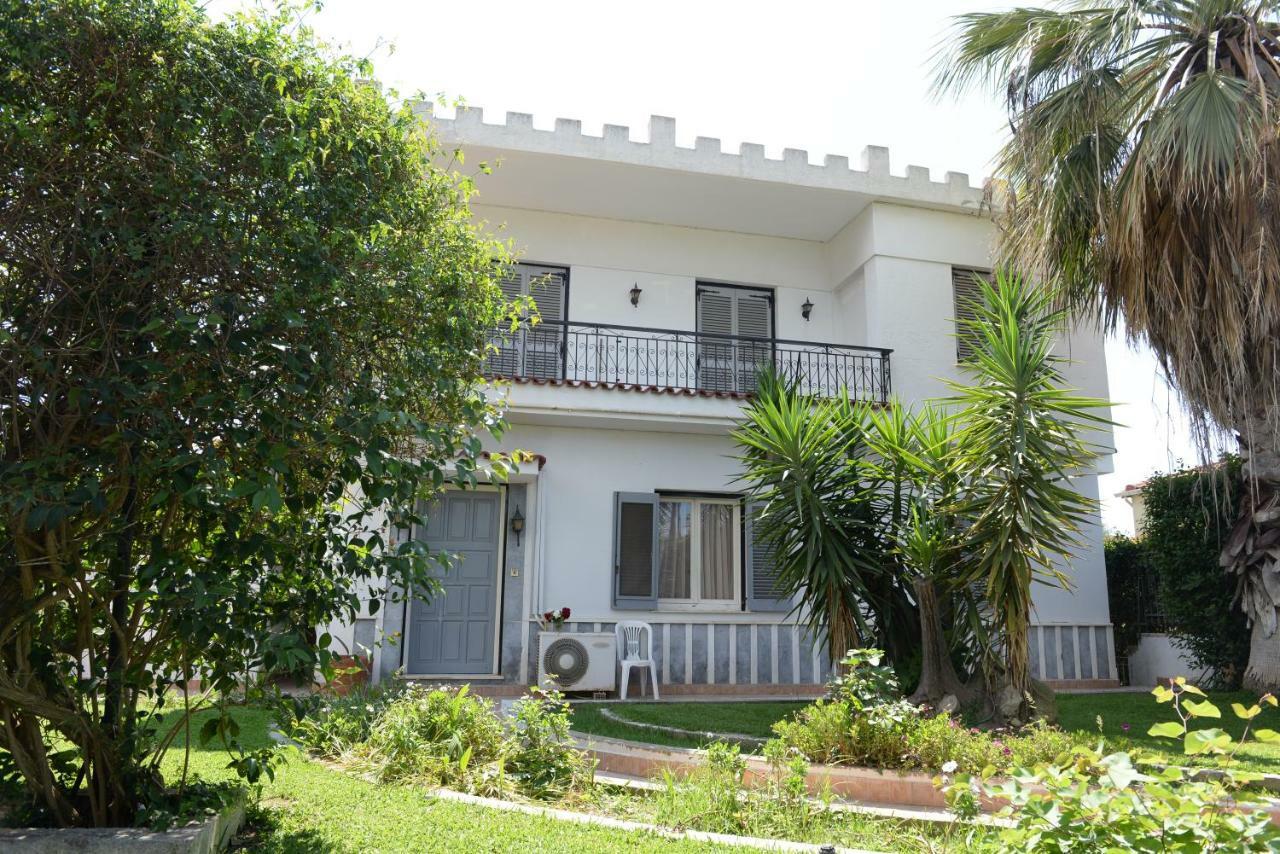 Apartament Patras White Castle Zewnętrze zdjęcie