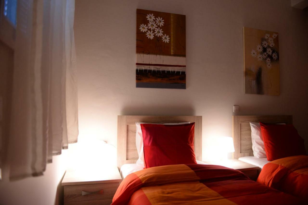 Apartament Patras White Castle Zewnętrze zdjęcie
