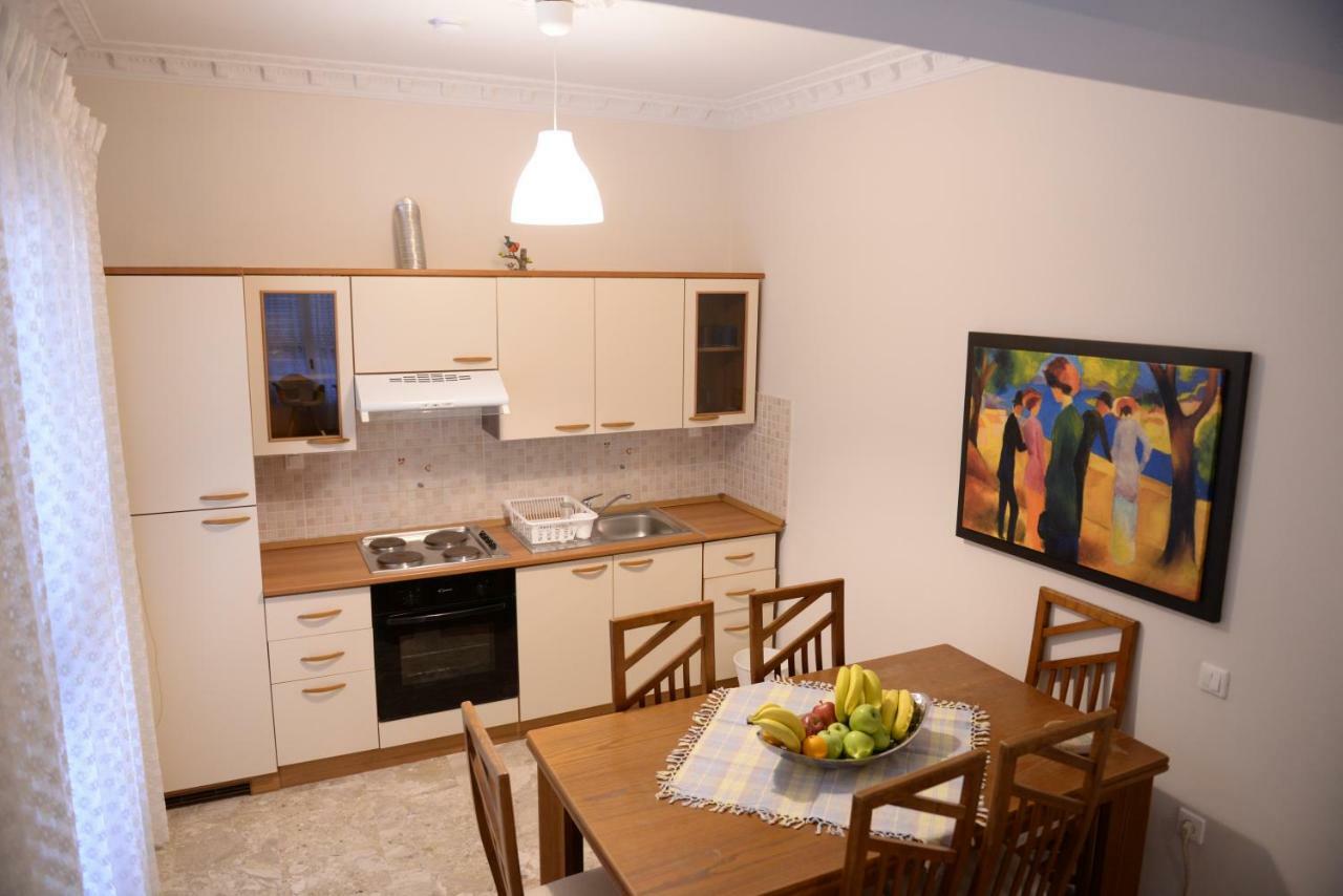 Apartament Patras White Castle Zewnętrze zdjęcie