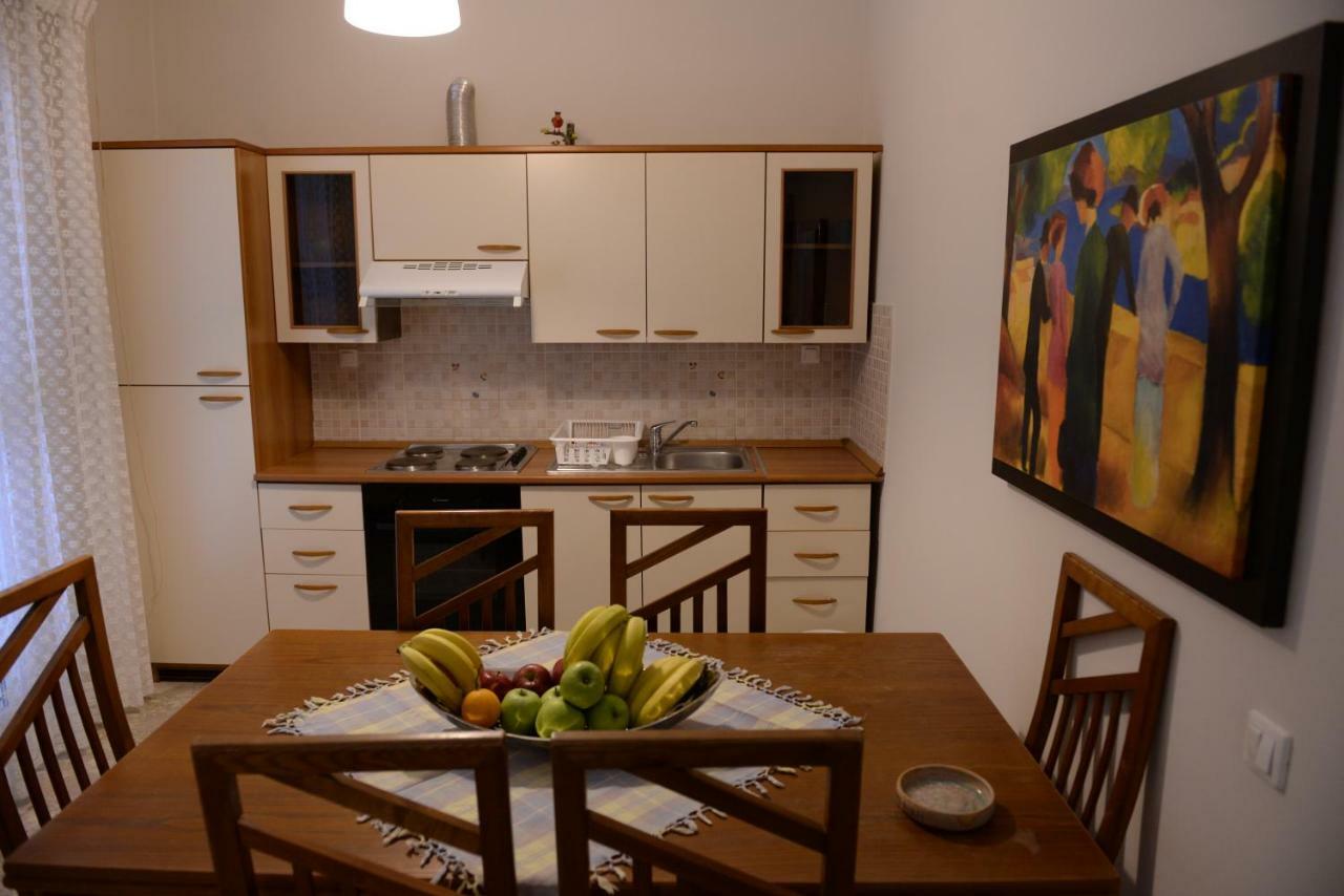 Apartament Patras White Castle Zewnętrze zdjęcie